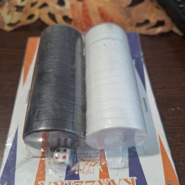 Puluri joc table + zaruri