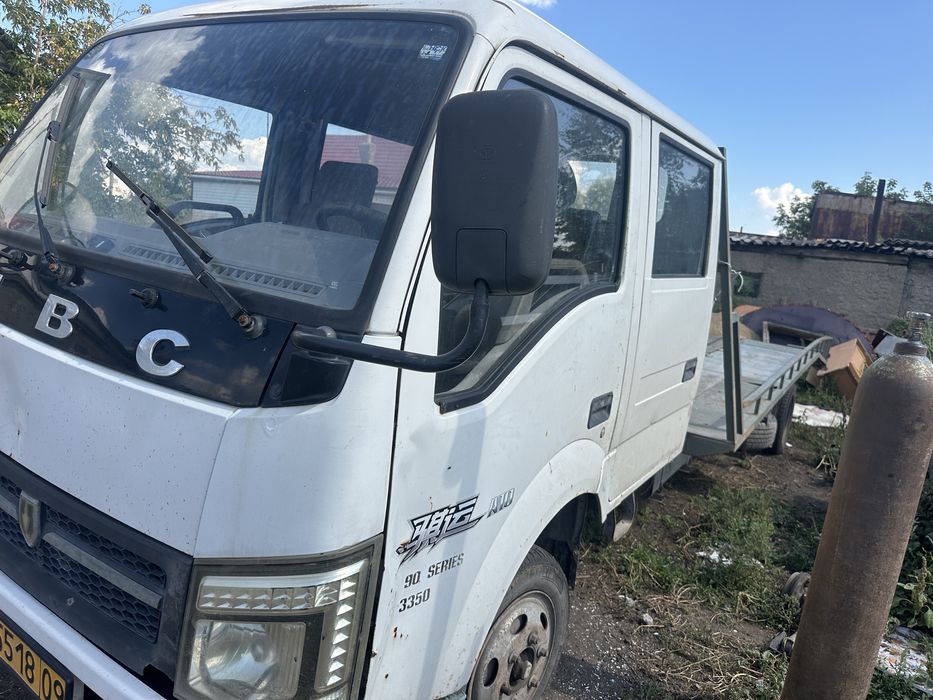 Продам эвакуатор Жак