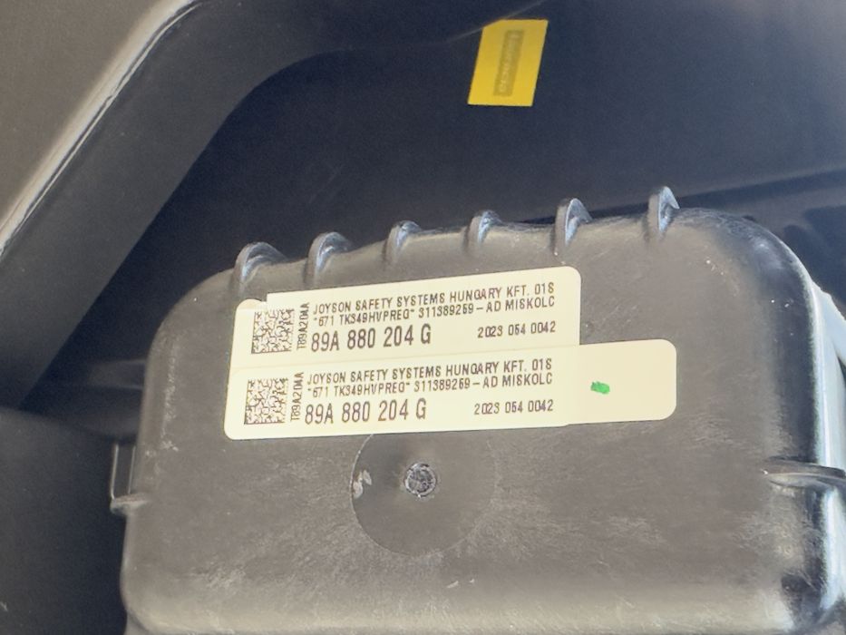 Табло AUDI Q4 E - TRON HUD HEAD UP AIRBAG 89B857001A 89A880204G