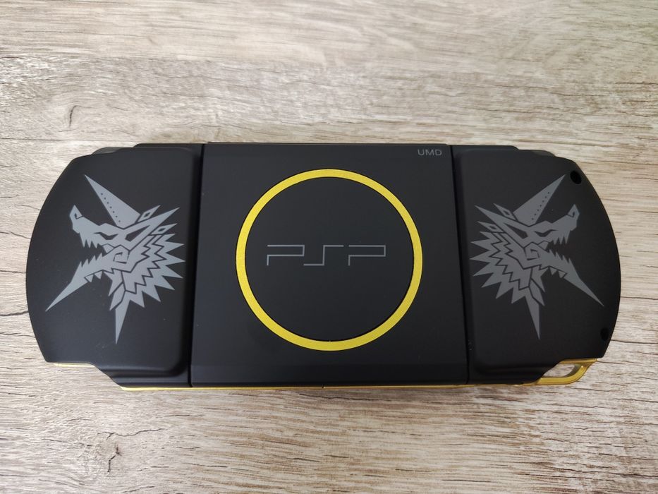PSP 3000 Monster hunter IPS экран