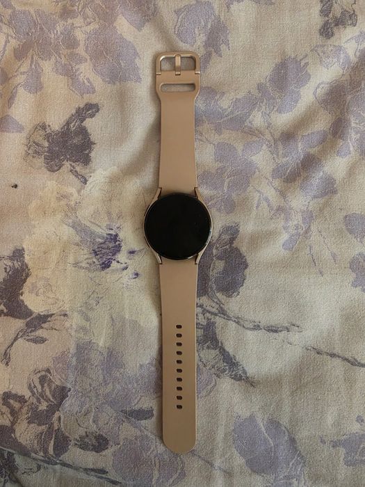 Samsung Galaxy Watch 4