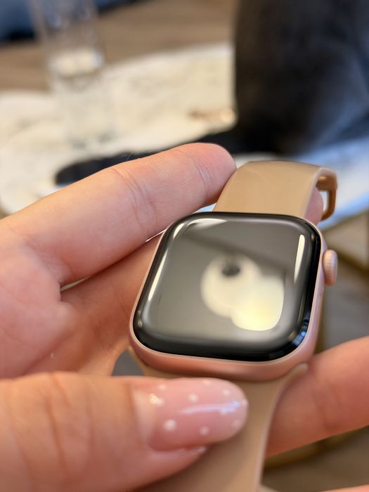 Apple watch 10 42mm  gold rose