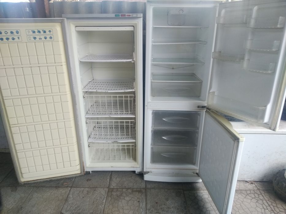 Двухкамерный холодильник и морозильник