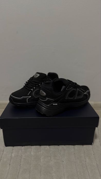 Dior b30 black , cu cutie