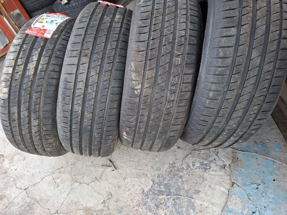 Продам шины 215/55/17 Китай