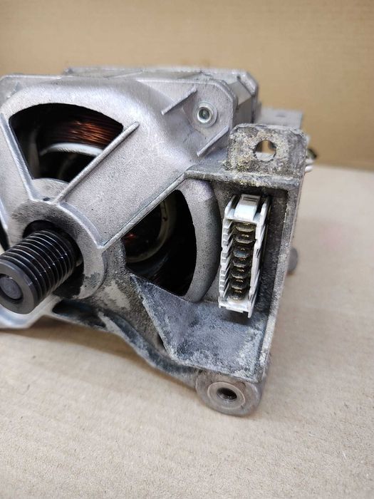 motor HXGK1L.52, 7 pini masina de spalat whirlpool AWS 71000 / R2