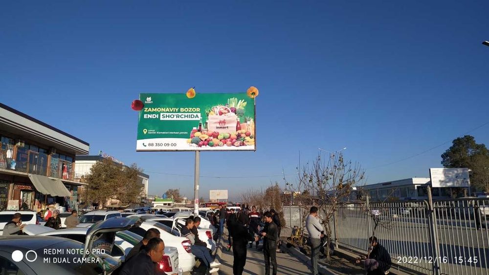 Bannerlarda reklama/Андижонда билбордларда реклама/Реклама на билборда