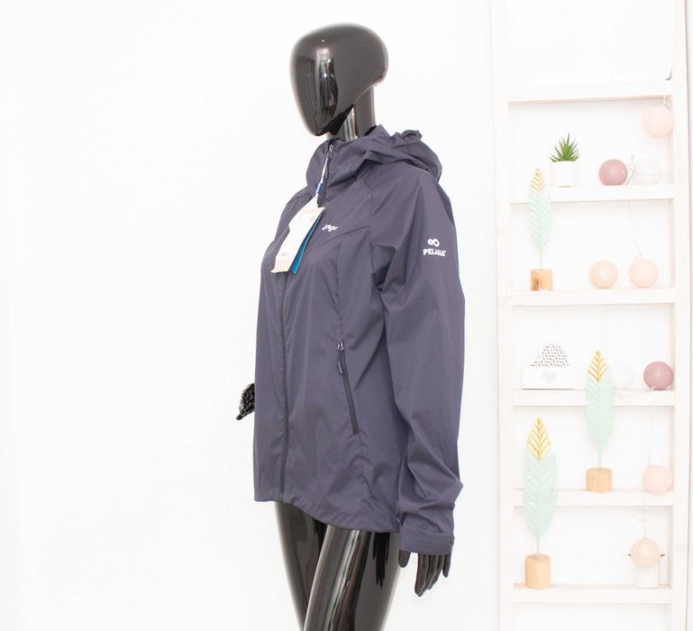 BERGANS Microlight Jacket дамско яке много тънко с качулка ветровка М ново