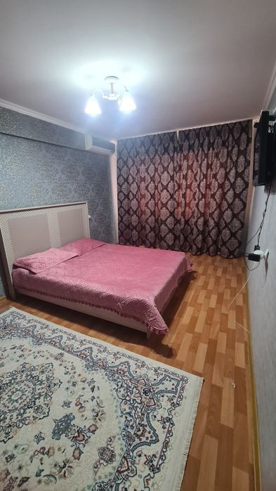 Квартира час 2000, ночь 8000
