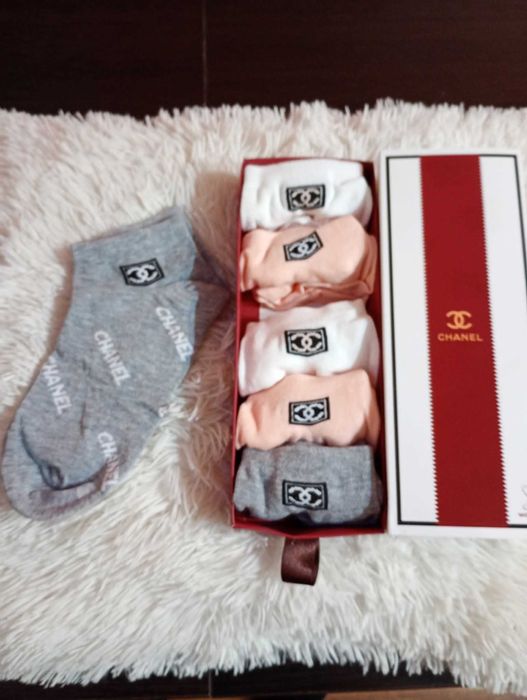 Чорапи брой или кутия