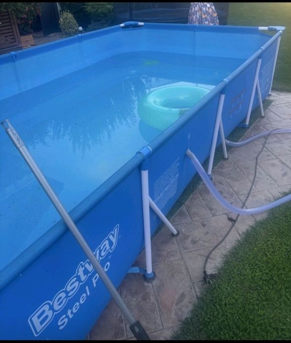 De vanzare Piscina