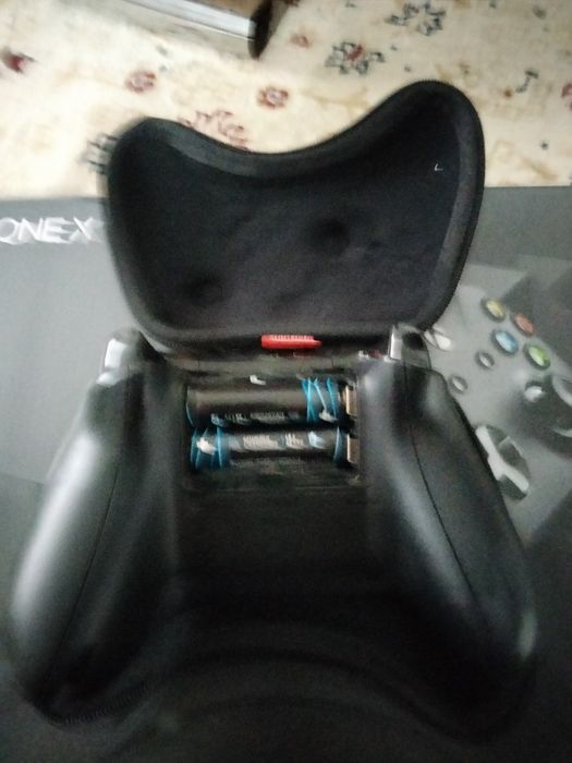 Продам геймад Xbox one