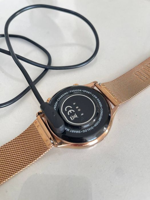 Смарт часы продаётся