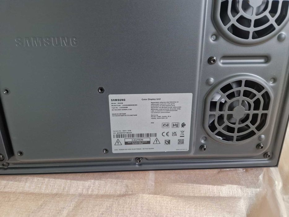 Samsung Outdoor Signage OH24B