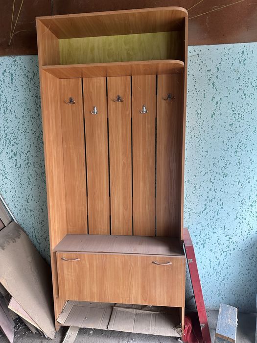 Шкаф для прихожей