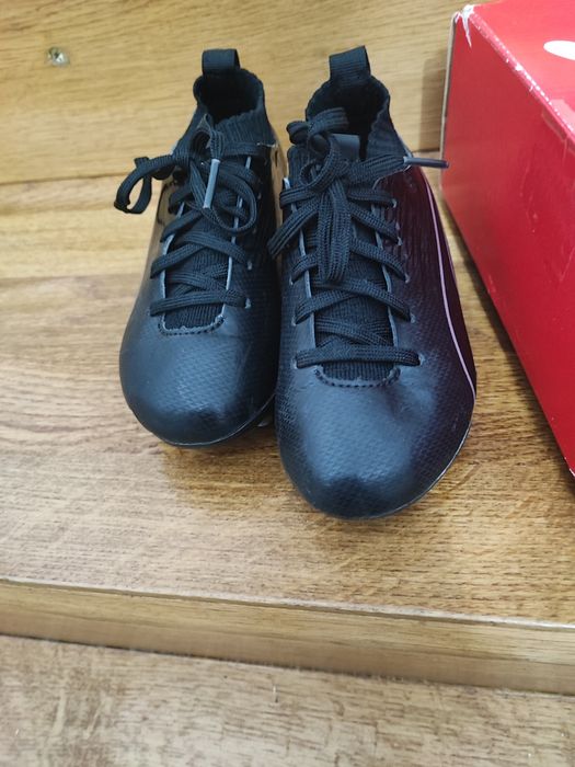 Ghete fotbal puma copii 29 crampoane nu Nike adidas