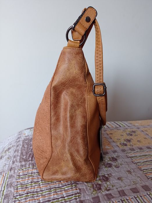 Дамски чанти нови