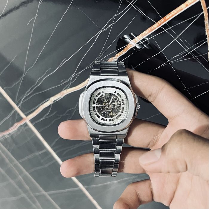 Продам часы Patek Philippe skeletons