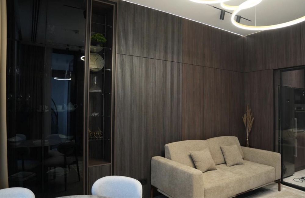 Four Seasons Apartments