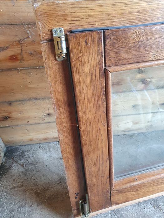 Geam termopan cu ramă lemn stejar