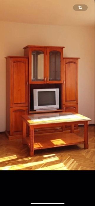 класически мебели – шкафове и скрин , много запазени нямат драскотина