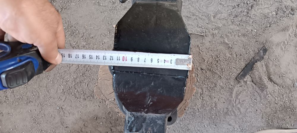 Тиски советские.