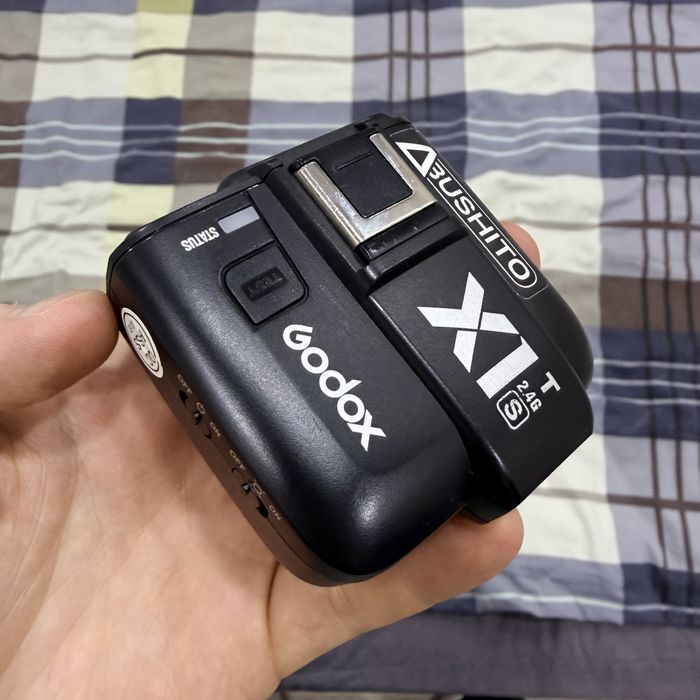 Продам синхронизатор Godox X1T для Sony