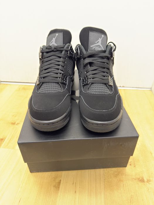 Jordan 4 Retro “Black Cat” (2020)