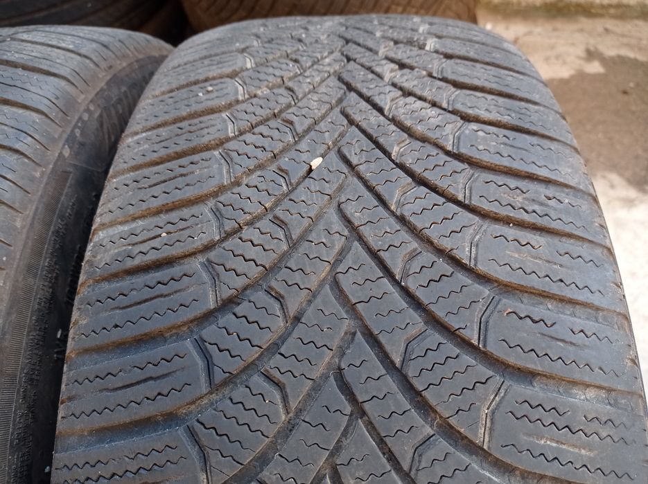 4бр.235/45 18 Зимни гуми Bridgestone-Внос от Австрия