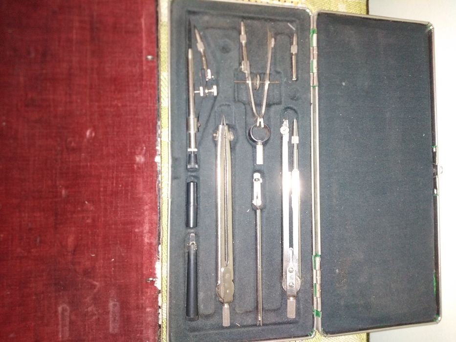 Готовальни советские