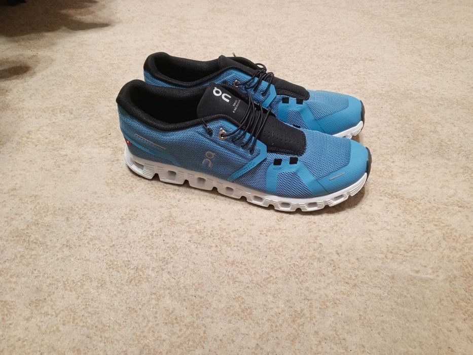 Новые кроссы On cloud, 44 размер