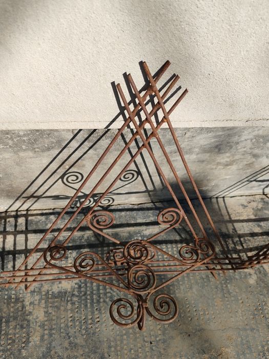 Suporți pentru flori