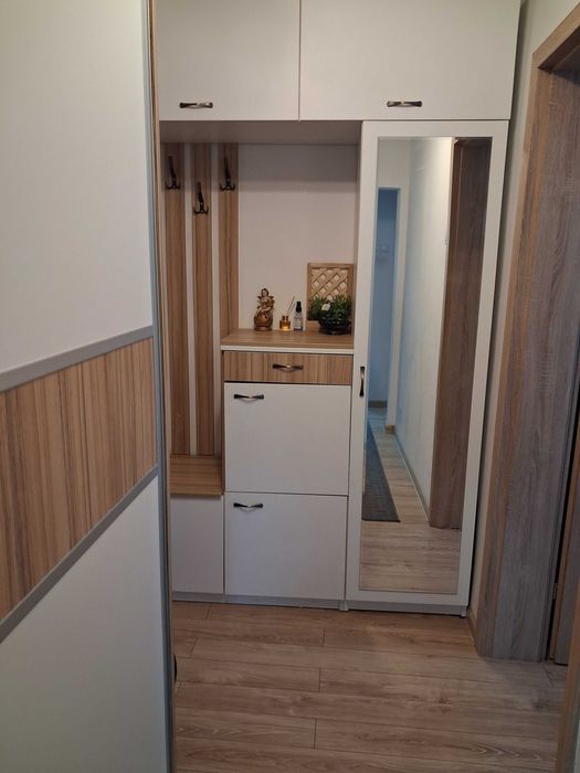 Inchiriez apartament 2 camere Apusului