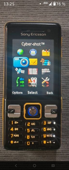Sony Ericsson k702 Cybershot ( orice rețea, încărcător original)