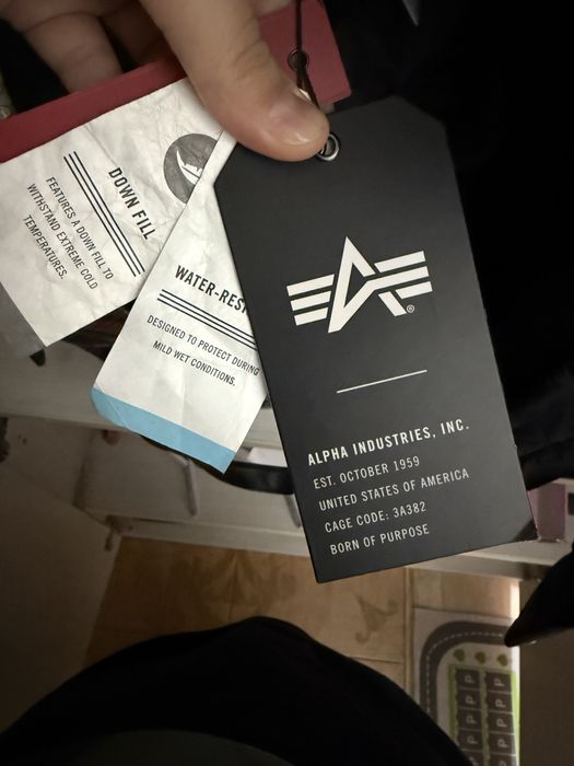 Alpha industries зимний пуховик