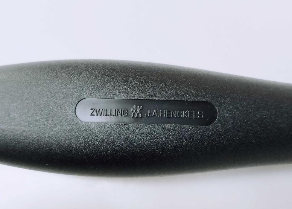 Masat Zwilling , pila de ascutit cutite