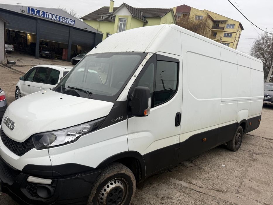 Dezmembrez Iveco Daily 3.0 Diesel