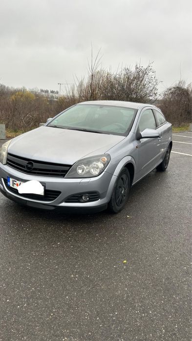 Opel  astra  GTC