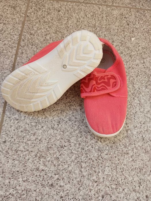 Детски обувки, пантофи