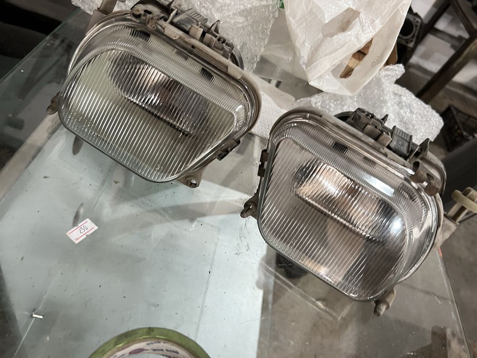 Продаю туманки на мерс 210 до рест