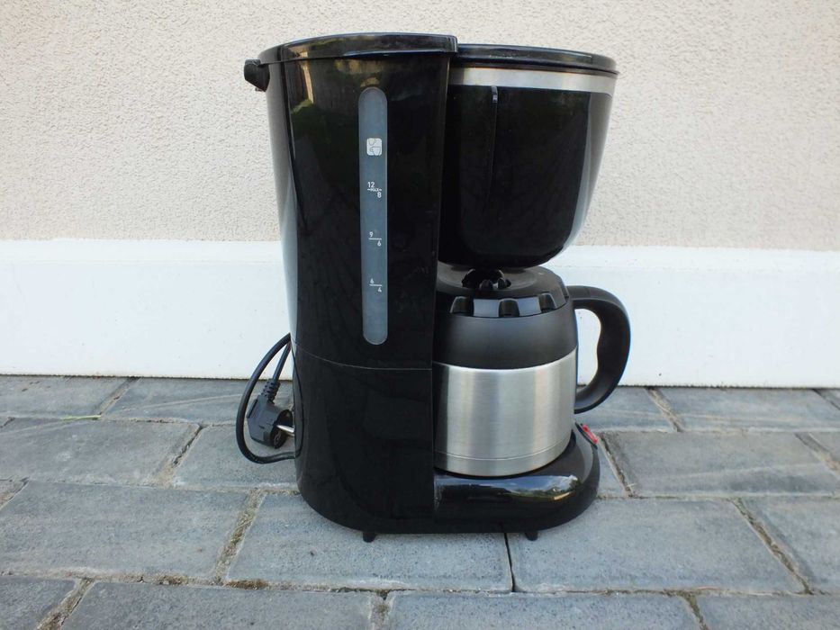 Cafetiera Tefal CI440, 0,6L, 600W, negru argintiu.