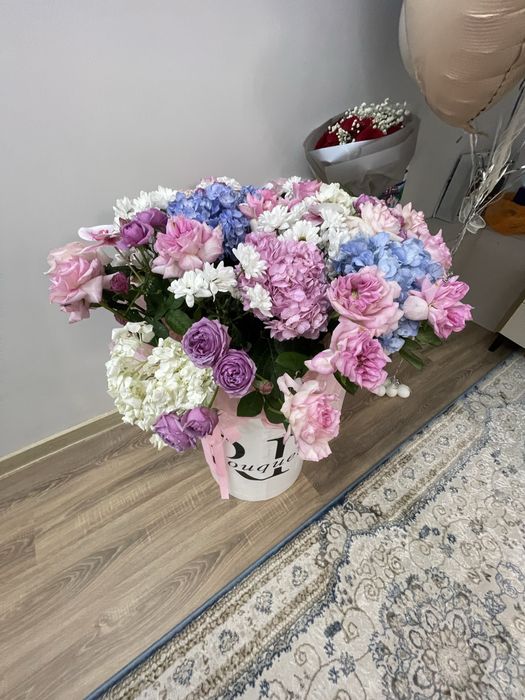 Большой букет огромный