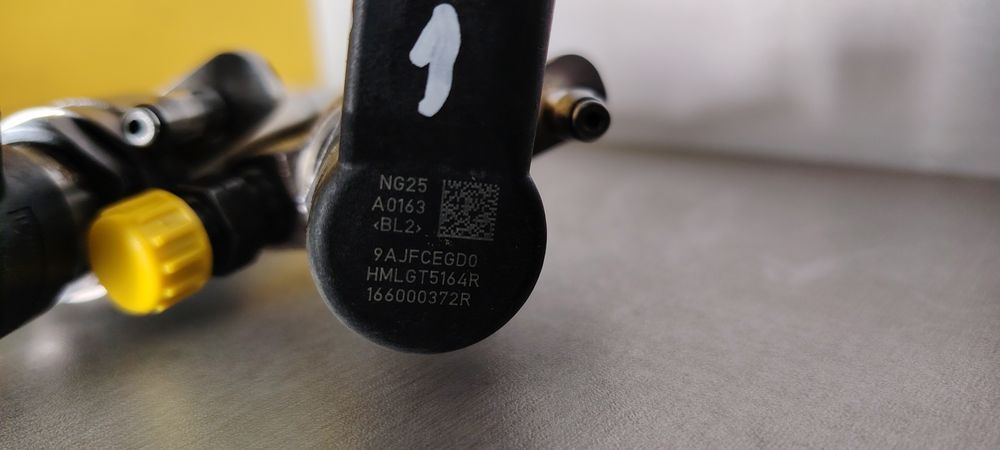 Injectoare Simens VDO Continental 166000372R