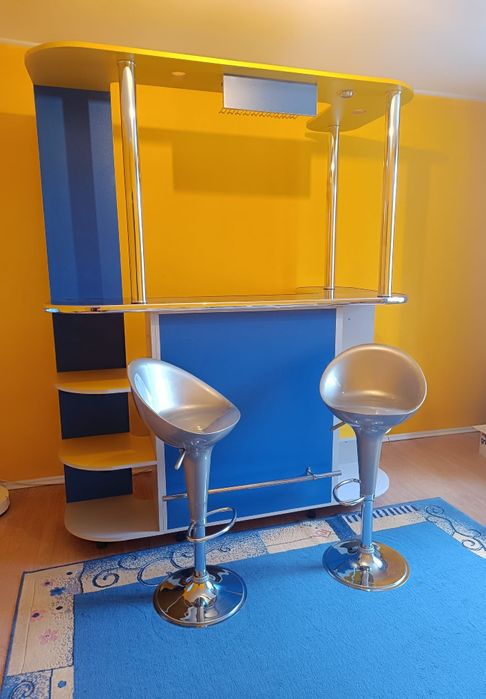 Vând mobilier bar