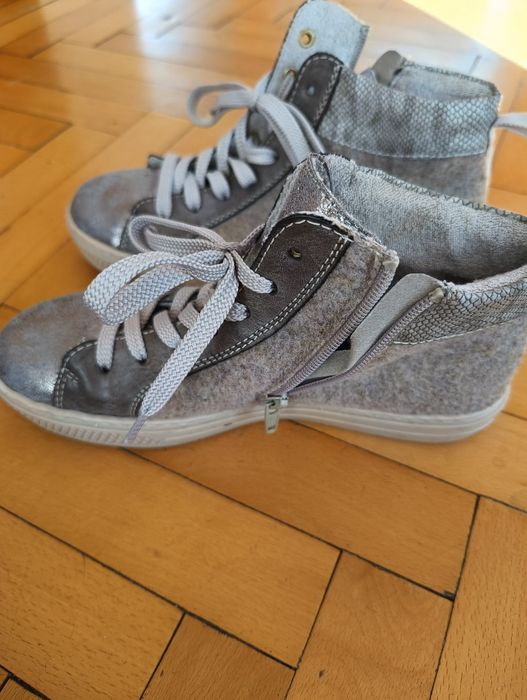 Намаление- Дамски кецове RIEKER