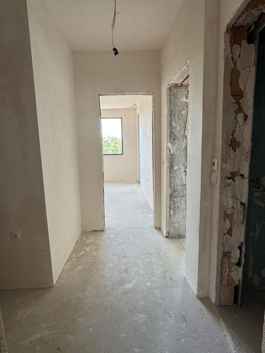 Продава се Тристаен апартамент в Търговище, Запад 1 - 104 кв.м за 1025 €/кв.м - Снимка #4