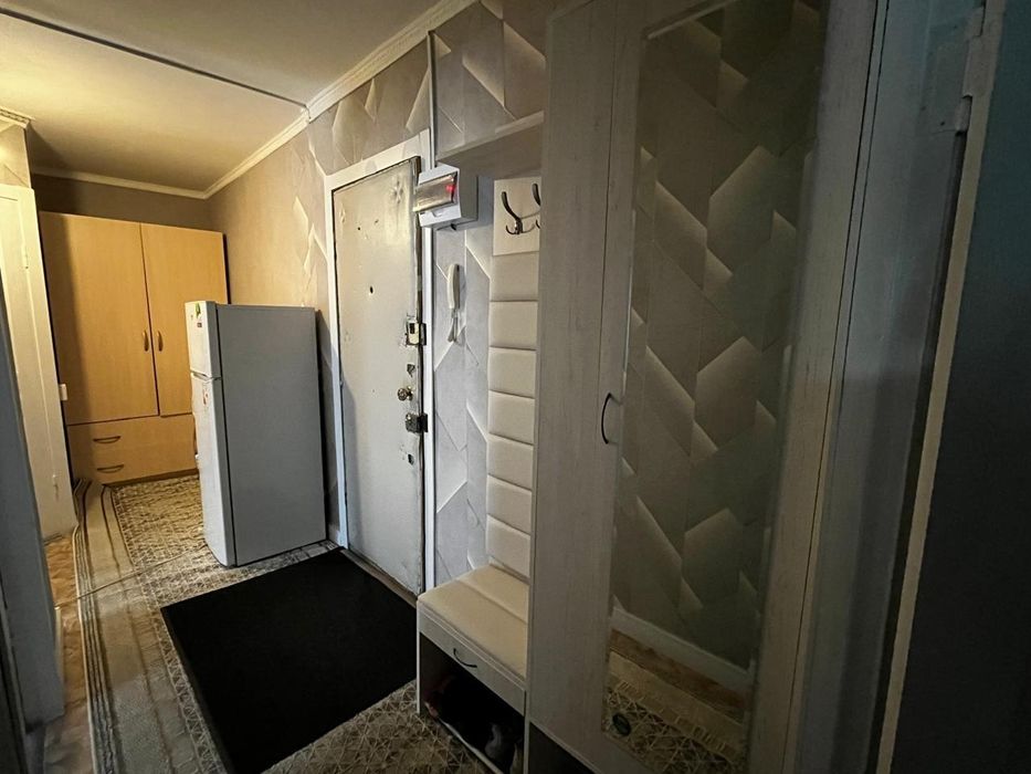 Продам 2 комн.кв, центр, 4/5