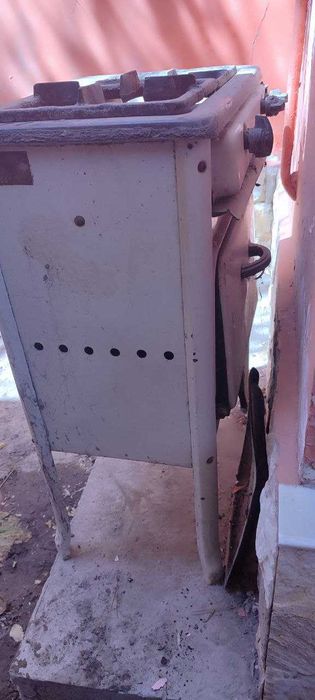 Продается двухконфорочная плита.