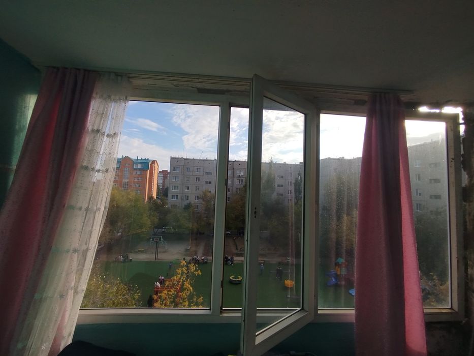 Продам пластиковое окно