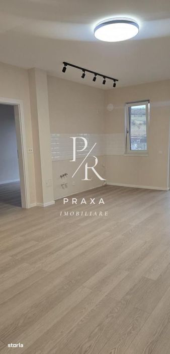 Apartament 2 camere, 49 mp, parcare, lift, PANORAMA, zona Razoare VIVO — fotografia 3